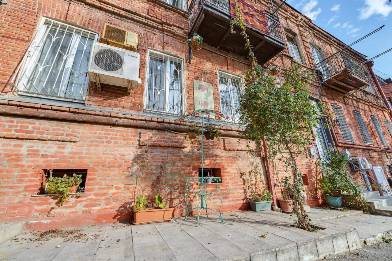 House 52 Boutique Hotel Tiflis Exterior foto